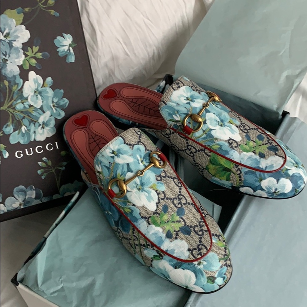 Gucci Princetown GG floral loafer. Brand new